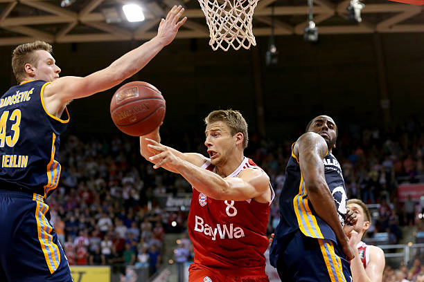 下半场时 下半场时