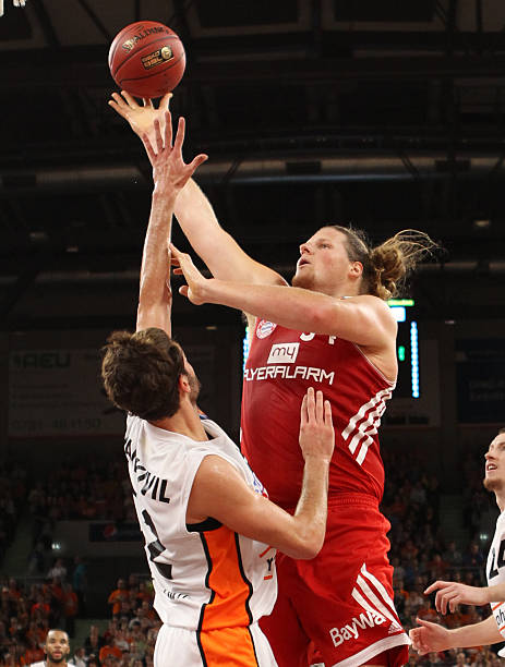 而辽宁男篮 而辽宁男篮