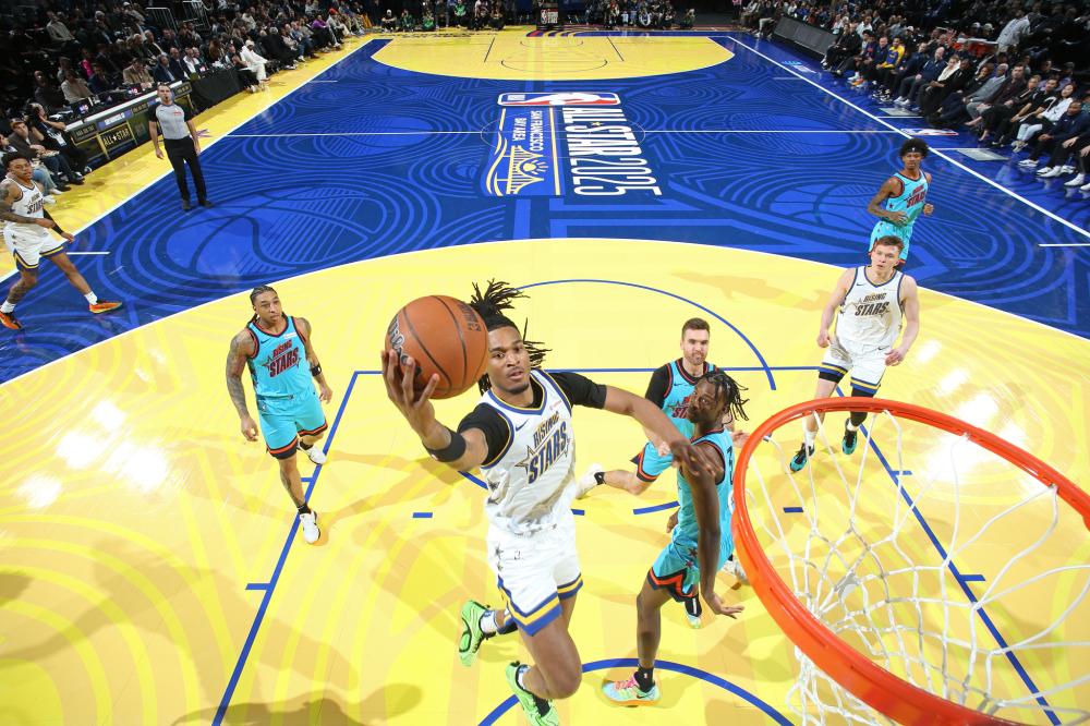 中超裁判再惹争议:此球被判点球,球迷炸锅,纷纷评议点球错误